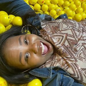 Meet your Posher, Ashley